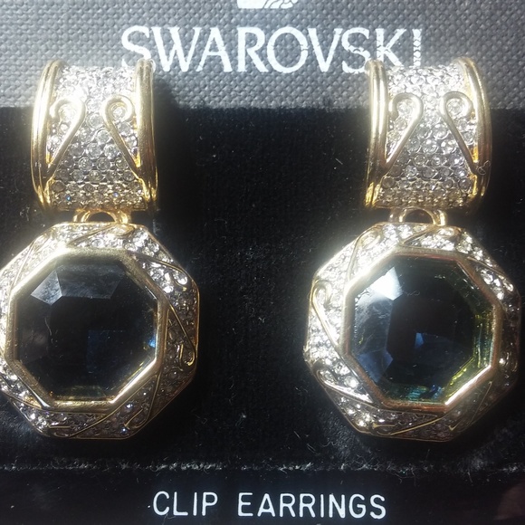 NEWSwarovski Montana Blue & Clear  Clip On Earring - Picture 1 of 3